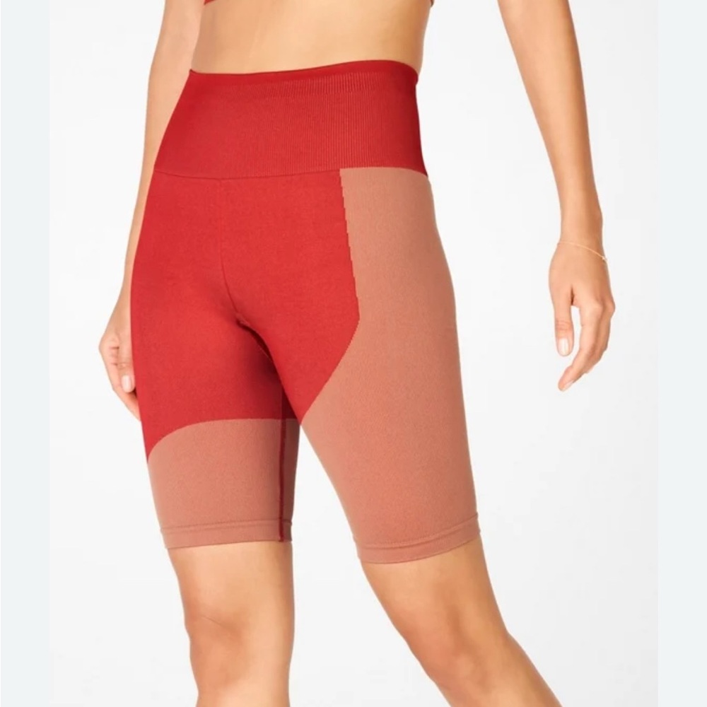 Fabletics biker shorts NWT